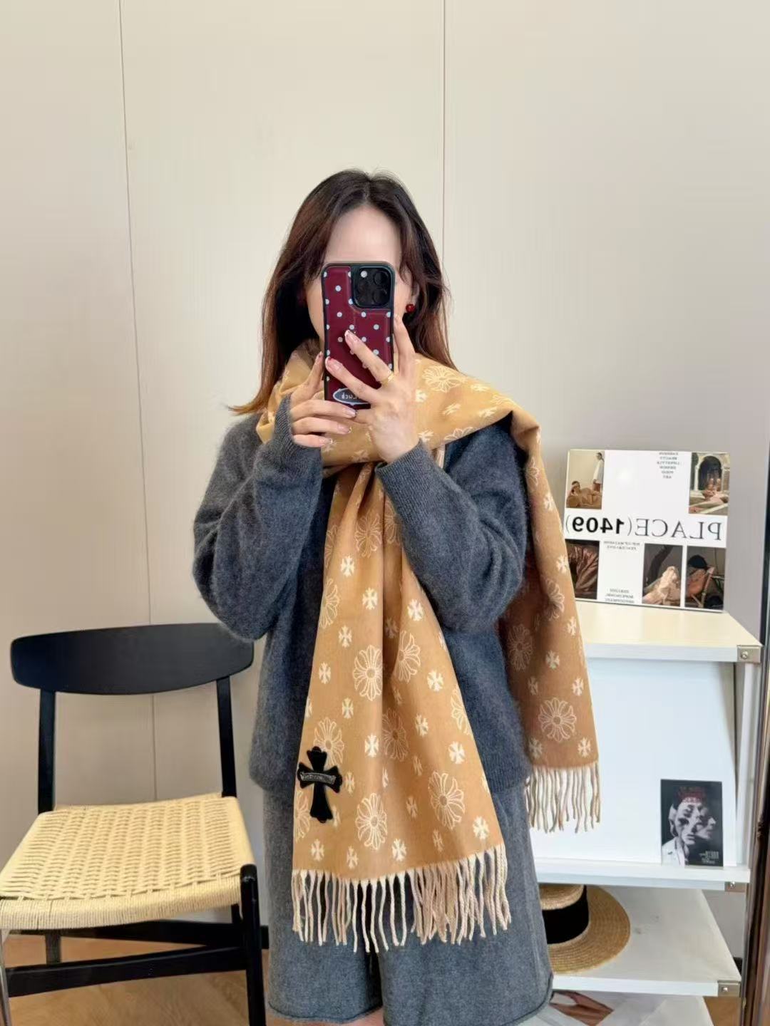 Autumn Winter Daisy-Jacquard Double-Sided Scarf Cross-Decorated Fringed Shawl